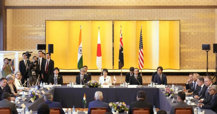 Çin ile artan gerilim devam ederken, Dörtlü ittifaktan üst düzey diplomatlar Tokyo’da bir araya geldi