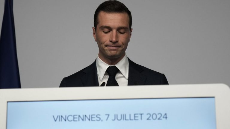 Fransa’da erken seçimleri kaybeden aşırı sağ, 2027 başkanlık seçimini hedefliyor