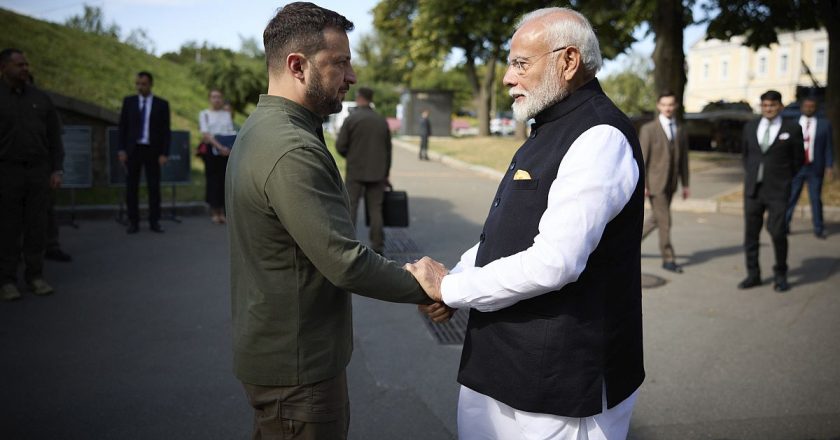 Hindistan Başbakanı Modi barış için Ukrayna’ya yardım teklifinde bulundu