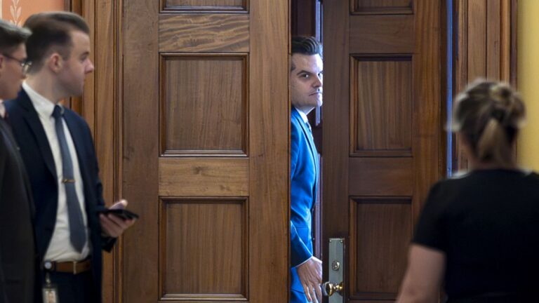 Trump'ın adalet bakanı olarak atadığı Gaetz adaylığını geri çekti