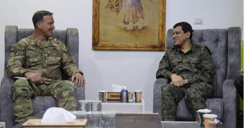 ABD'li generalin ziyareti: SDG/YPG'yi 'ortak' olarak nitelendirdi – Son Dakika Dünya Haberleri