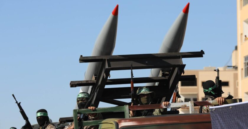 Kassam ve Kudüs Seriyyes Tugayları Gazze'de Netzarim ekseninde İsrail mevzilerini hedef aldı