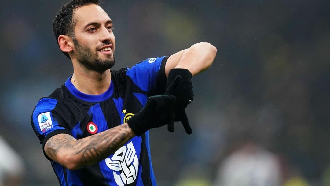Interde-Hakan-Calhanoglu-Deliirlik-Retail-Ret-Non-N-But-Hakan-To-Enclecsmad-