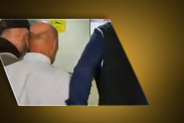 Tunç Soyer’in gözaltı görüntüleri paylaşıldı! CHP’den tepki: “kimseye algı için faydası yok”