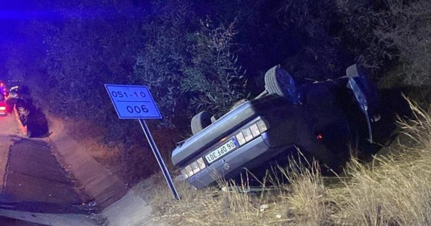 Araba Mersin’de devrildi: 1 Dead