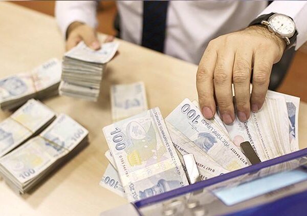 “Tüccarlara verilen kredi 148 milyar TL’ye ulaştı”