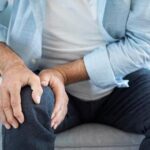 ‘Bacak ağrısı, kalp damar tıkanıklığının belirtisi olabilir’