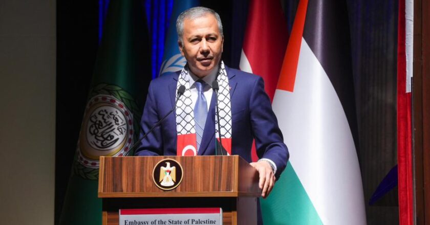 Bakan Yerlikaya: Türkiye, Filistin halkının destekçisi olmaya devam edecek